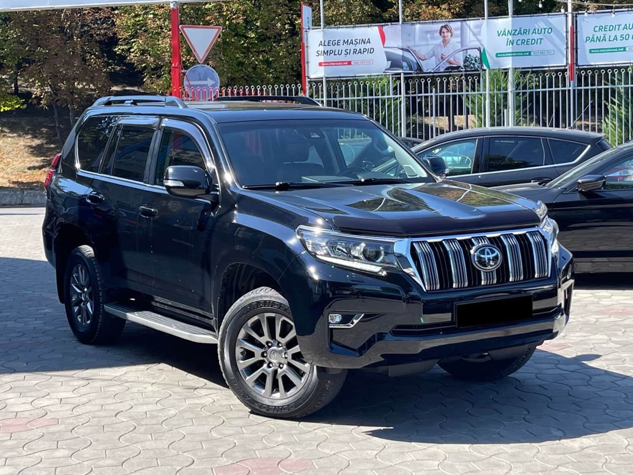 2018 Toyota Land Cruiser Prado
