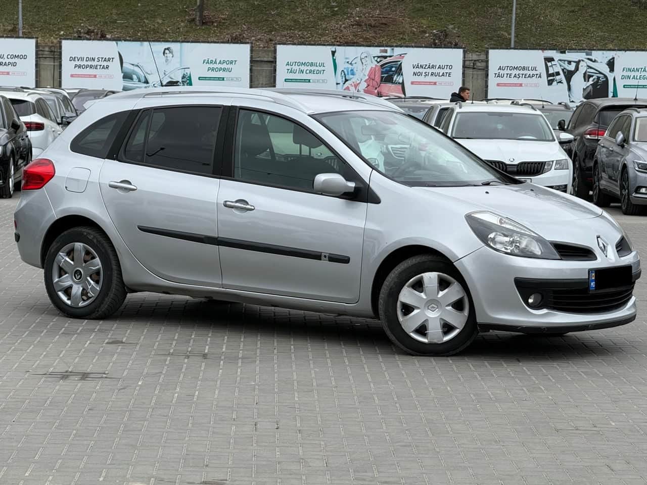 2008 Renault Clio