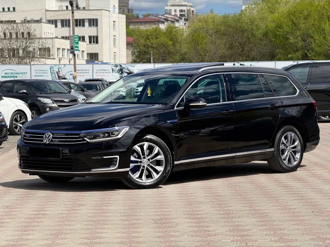 2016 Volkswagen Passat GTE