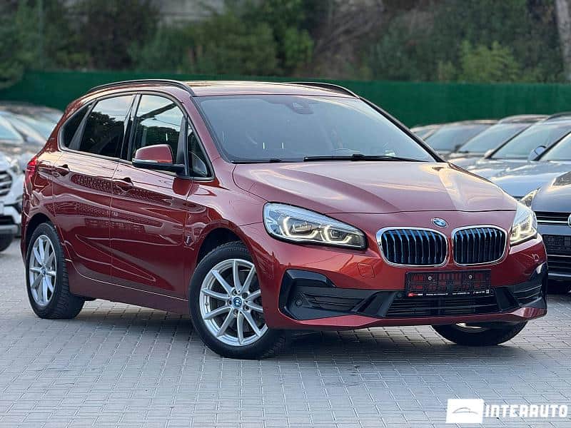2018 BMW 225XE