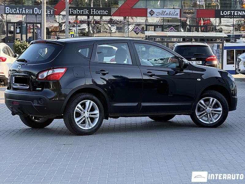 2010 Nissan Qashqai — Miniatură 3