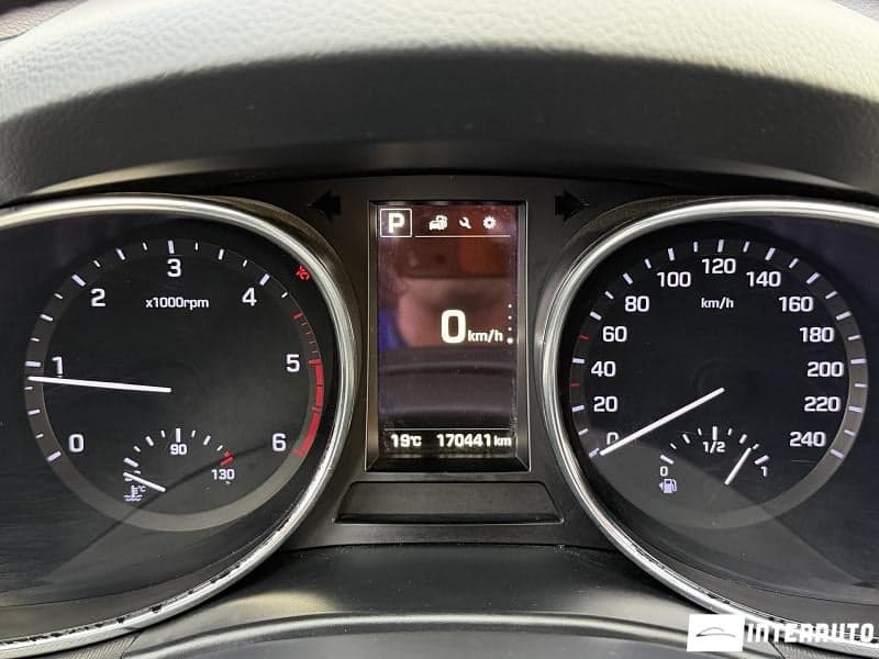 2016 Hyundai Santa Fe — Miniatură 12
