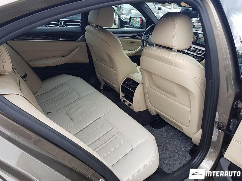 2017 BMW 530 — Miniatură 22