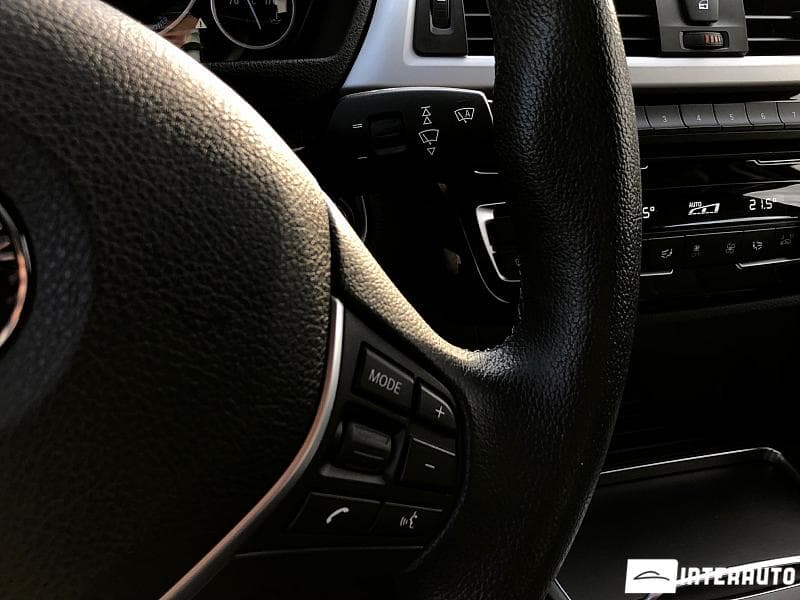 2016 BMW 330E — Miniatură 14