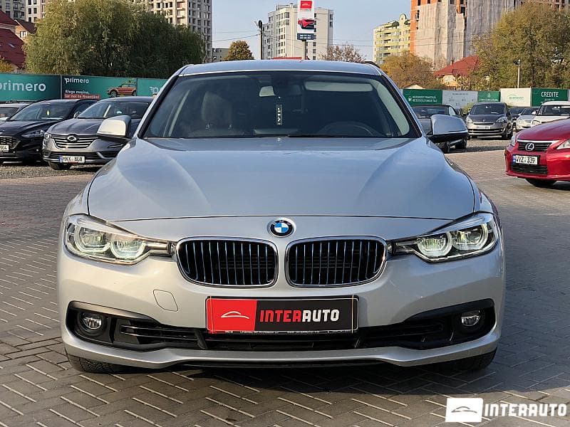 2016 BMW 330E — Miniatură 2