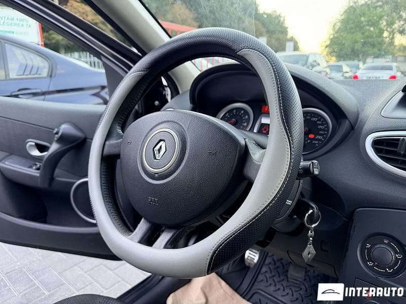 2007 Renault Clio — Miniatură 8