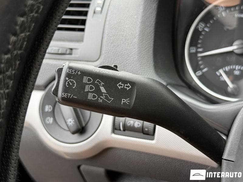 2012 Skoda Octavia — Miniatură 10