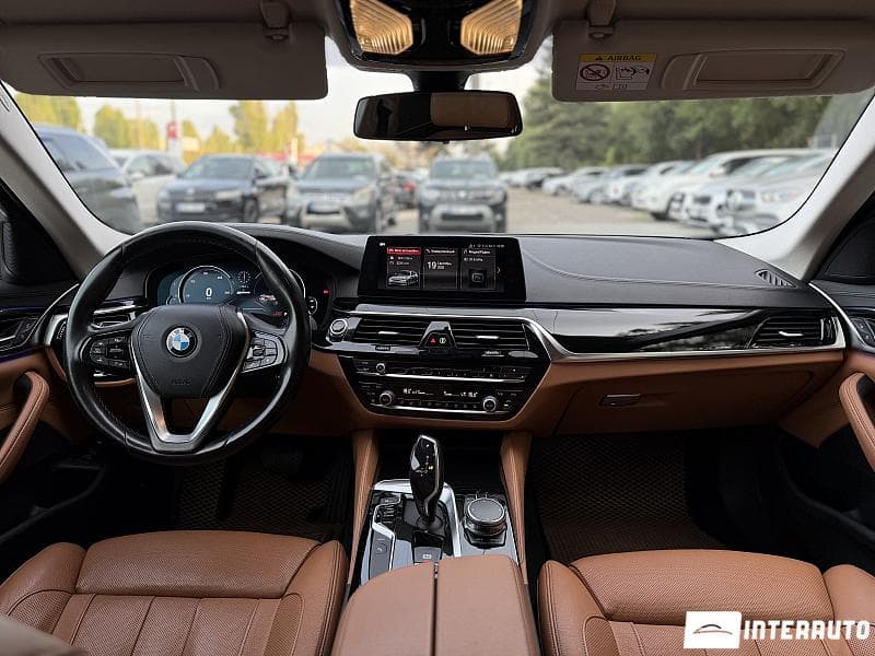 2017 BMW 530e — Miniatură 23