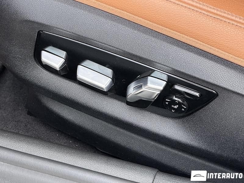 2017 BMW 530e — Miniatură 11
