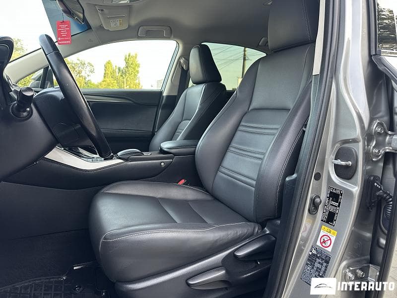 2016 Lexus NX 300H — Miniatură 5