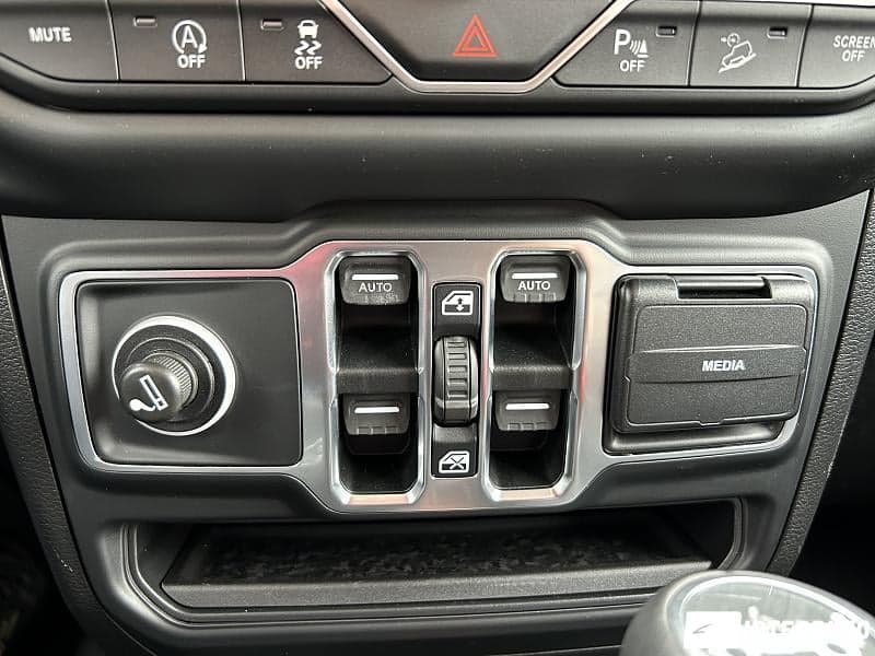 2018 Jeep Wrangler — Miniatură 15