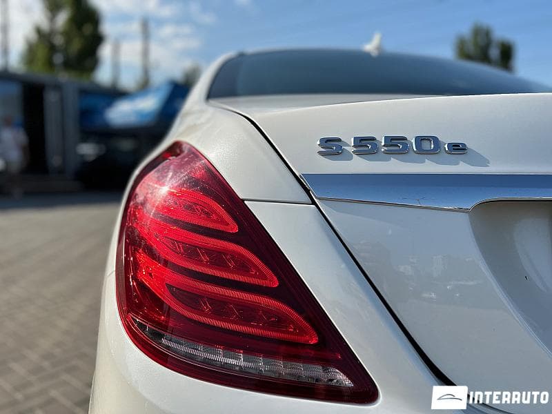 2017 Mercedes S 550e — Miniatură 21