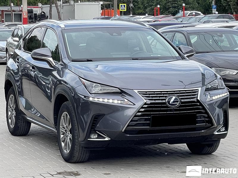 2017 Lexus NX 200T — Miniatură 3