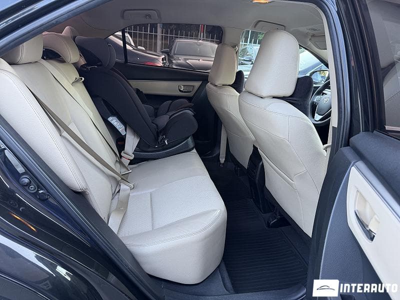 2013 Toyota Corolla — Miniatură 7