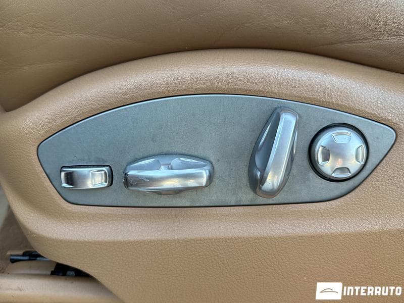 2015 Porsche Cayenne S — Miniatură 22