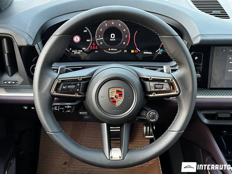 2024 Porsche Cayenne S Coupe — Miniatură 10