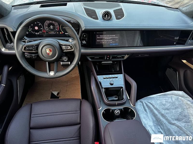 2024 Porsche Cayenne S Coupe — Miniatură 8