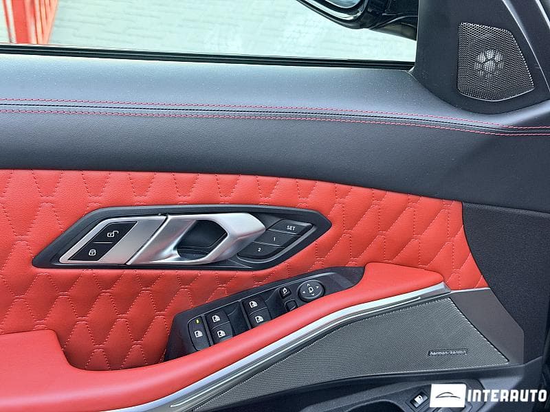 2021 BMW 330E — Miniatură 15