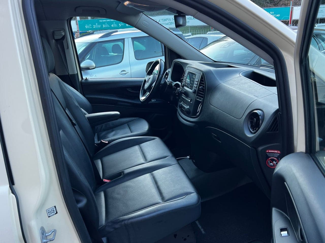2020 Mercedes Vito — Miniatură 13