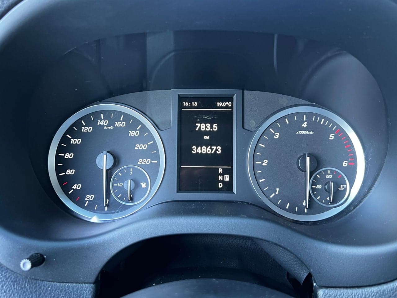 2020 Mercedes Vito — Miniatură 7