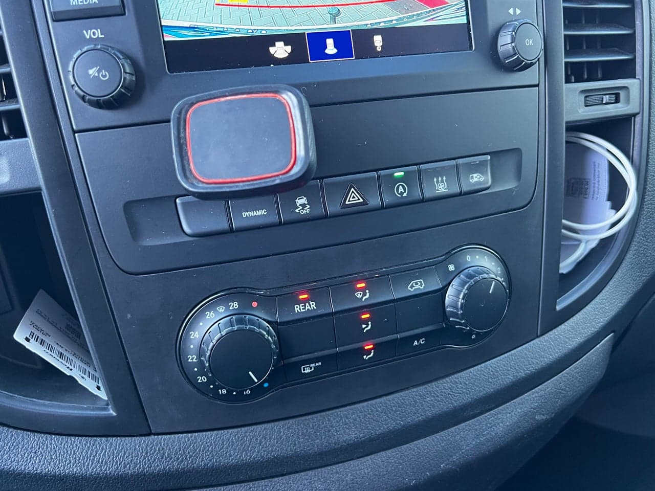 2020 Mercedes Vito — Miniatură 9