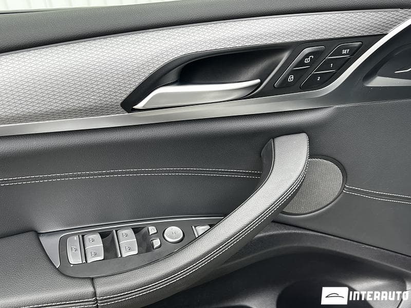 2019 BMW X4 2.5D — Miniatură 17