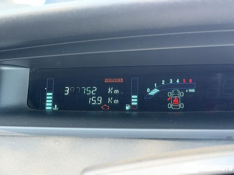 2004 Renault Scenic — Miniatură 10