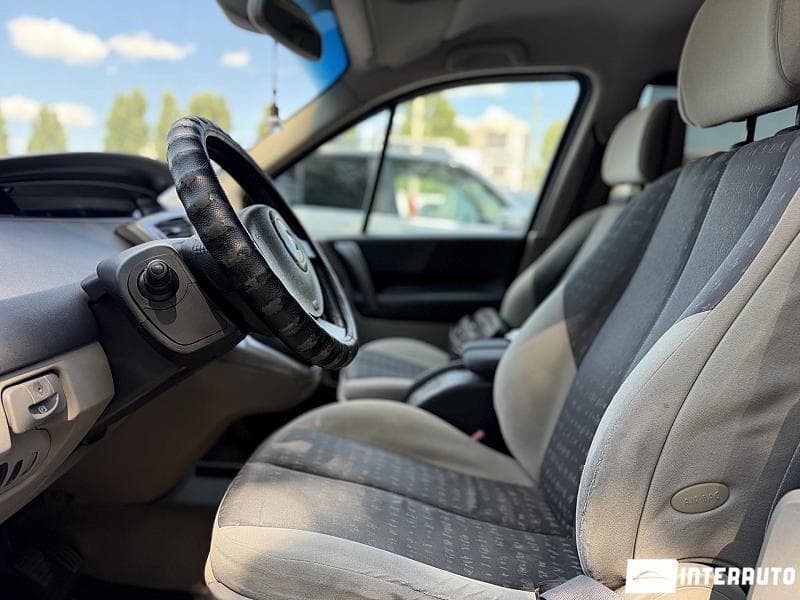 2004 Renault Scenic — Miniatură 7