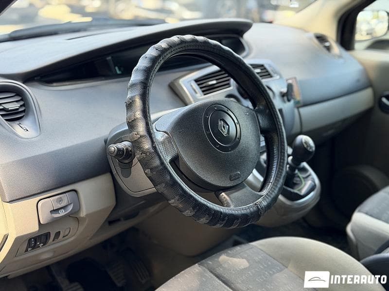 2004 Renault Scenic — Miniatură 8