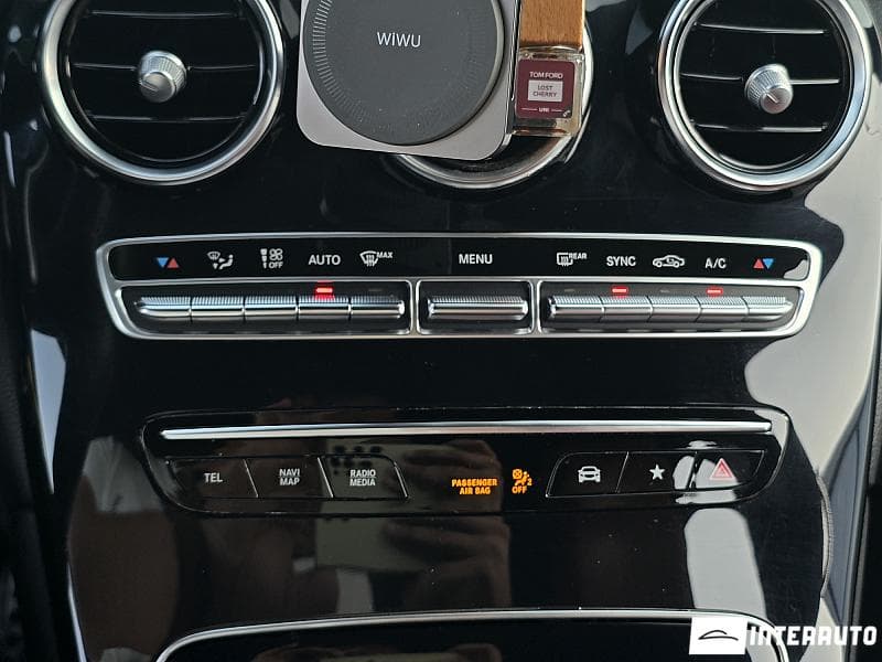 2020 Mercedes GLC 200 Coupe — Miniatură 13