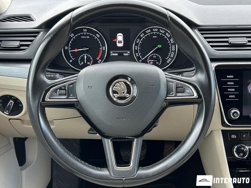 2017 Skoda Superb — Miniatură 11