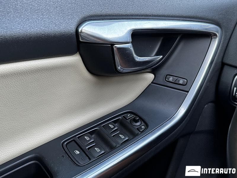 2016 Volvo S 60 — Miniatură 16