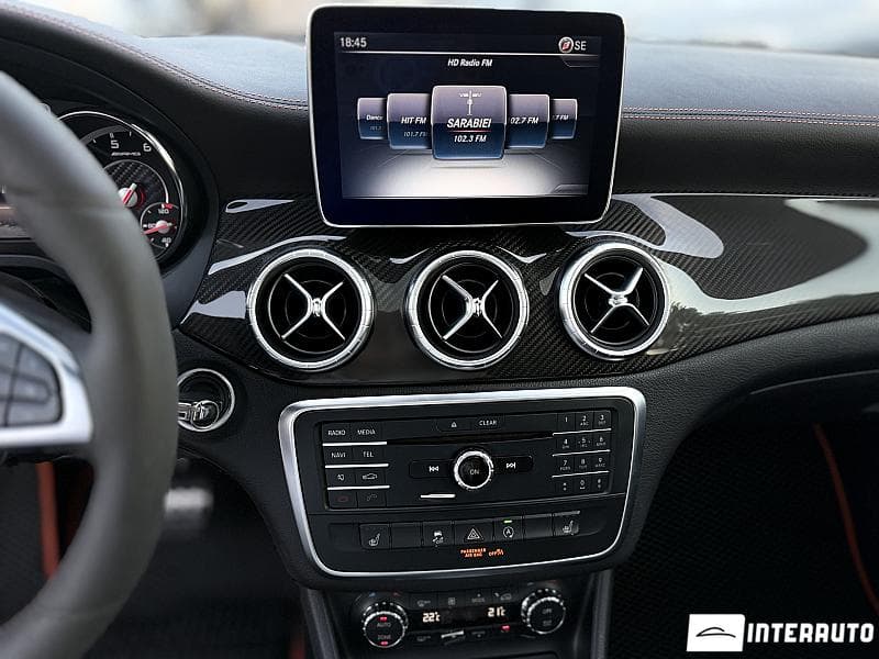 2016 Mercedes CLA 45 AMG — Miniatură 13