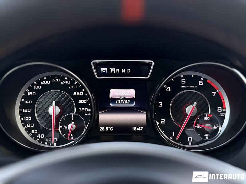 2016 Mercedes CLA 45 AMG — Miniatură 12