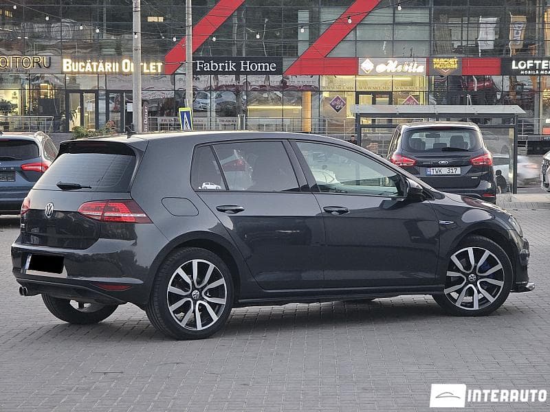 2014 Volkswagen Golf GTE — Miniatură 3