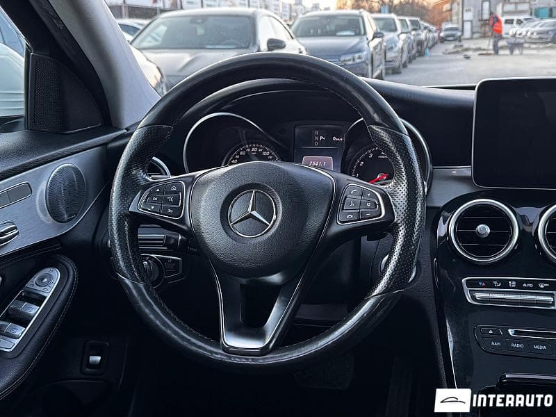 2015 Mercedes C 300 — Miniatură 12