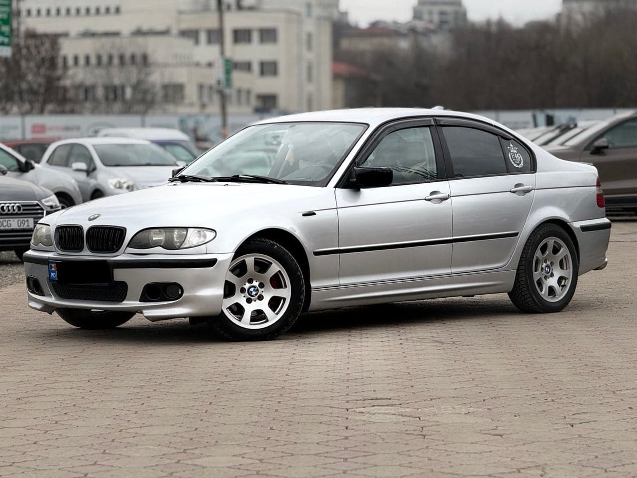 BMW 320