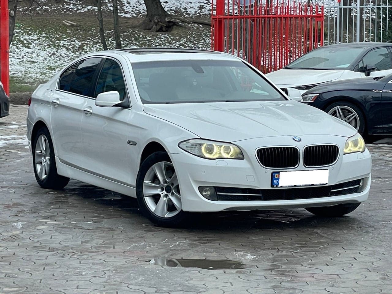 BMW 528