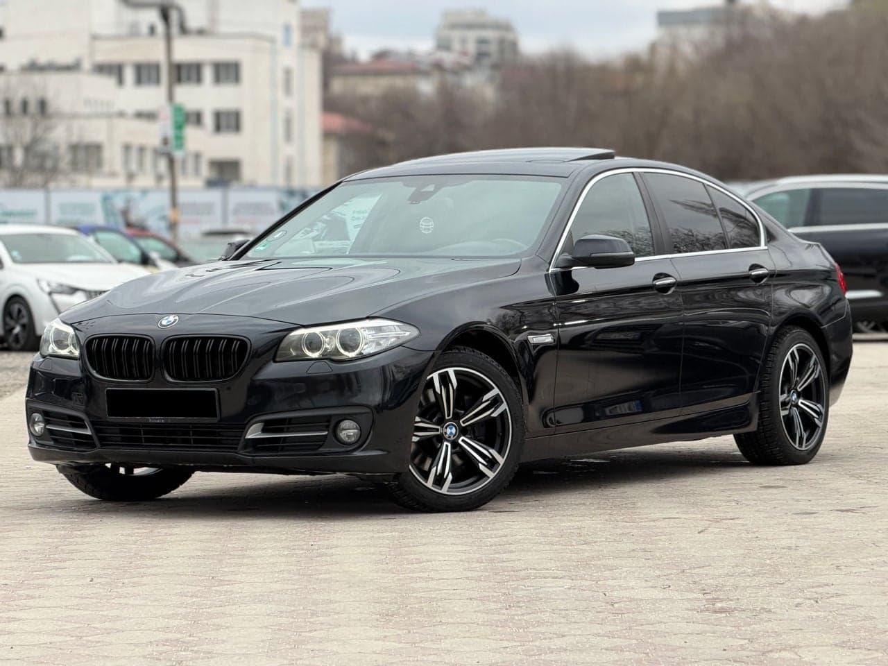 BMW 525