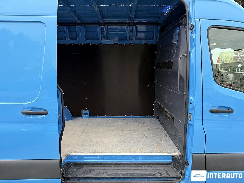 Mercedes Sprinter 2020 — Миниатюра 15