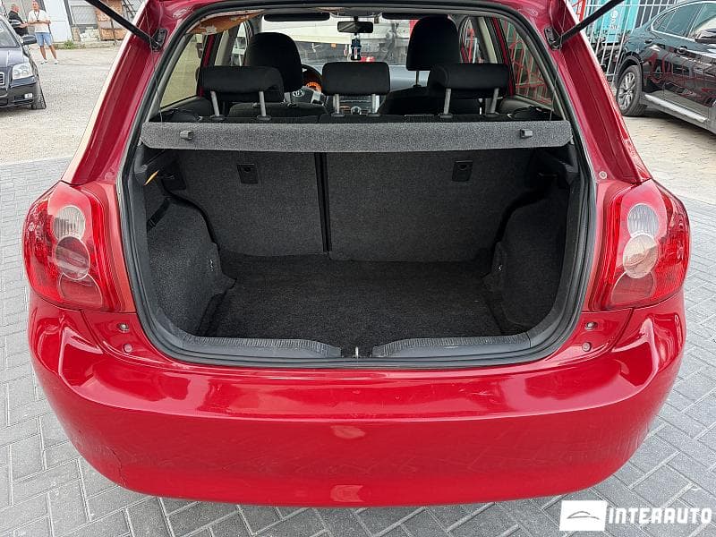 2007 Toyota Auris — Miniatură 15