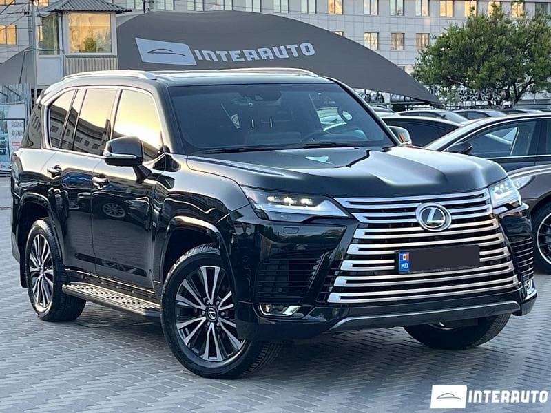Lexus LX 600
