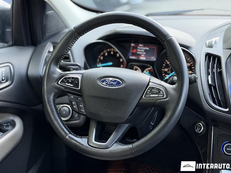 2019 Ford Escape — Miniatură 11