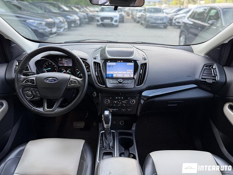 2019 Ford Escape — Miniatură 10