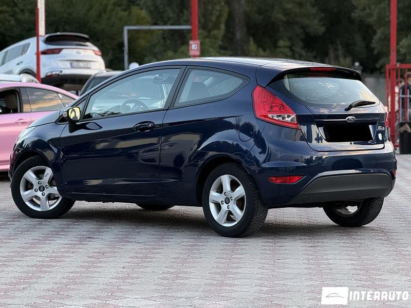 2011 Ford Fiesta — Miniatură 3