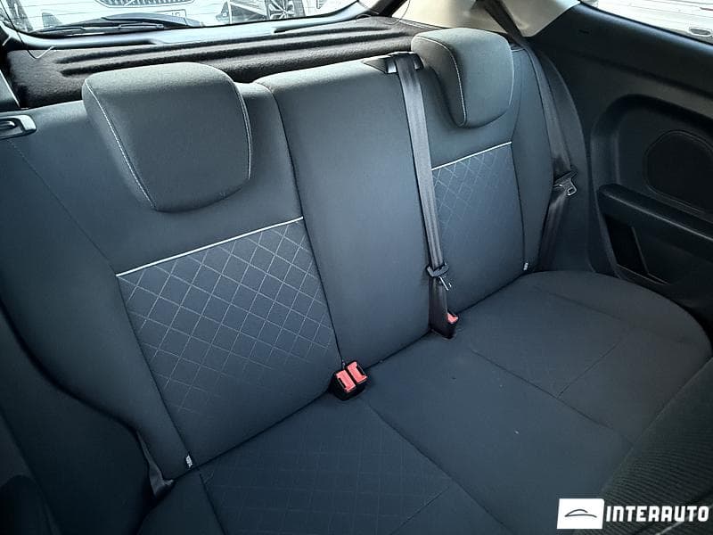 2011 Ford Fiesta — Miniatură 16
