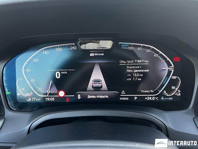2020 BMW 330E — Miniatură 8