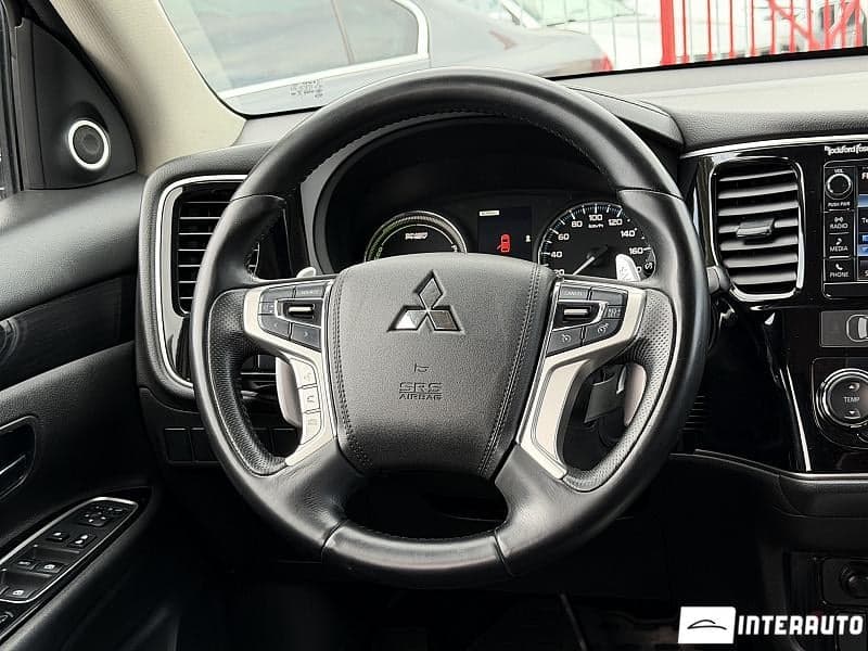 2015 Mitsubishi Outlander — Miniatură 8