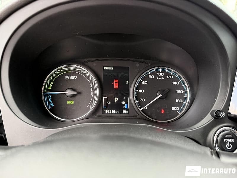 2015 Mitsubishi Outlander — Miniatură 9