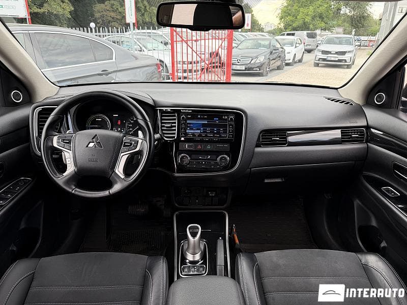 2015 Mitsubishi Outlander — Miniatură 7